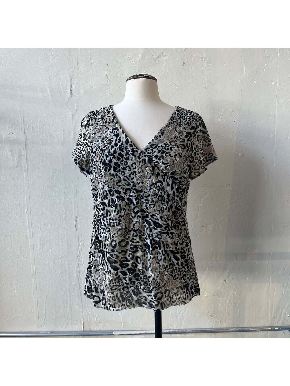 Animal Print Shirt (XL)